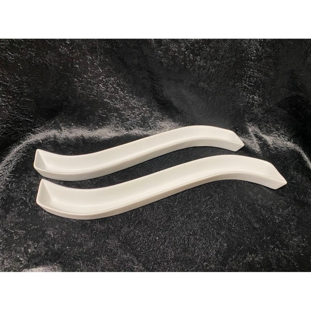 Crate & Barrel White Olive Appetizer Crudité S Shaped Serving Dishes 16 Inches